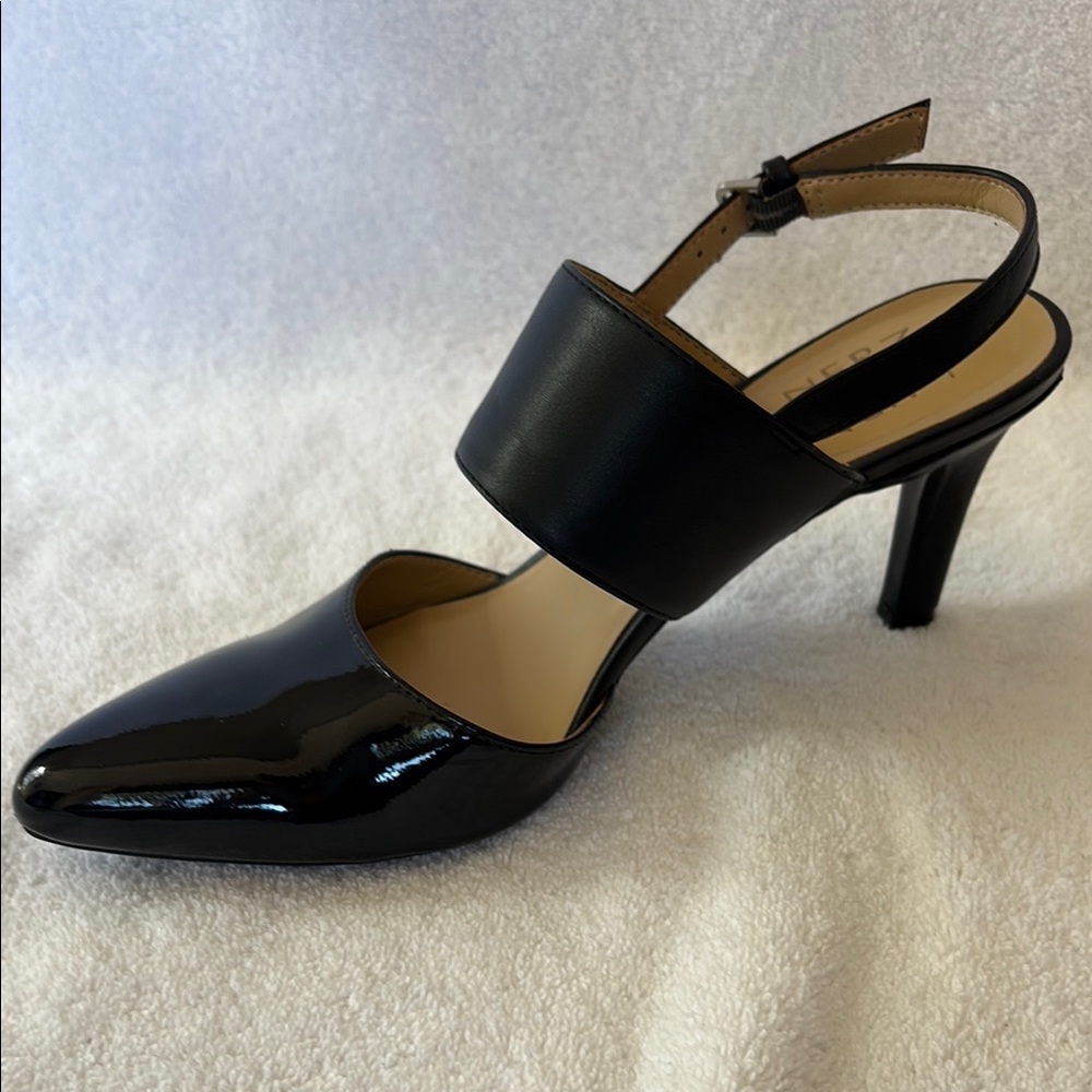 Naturalizer Black Patent Leather Heels Sleek Professional Style